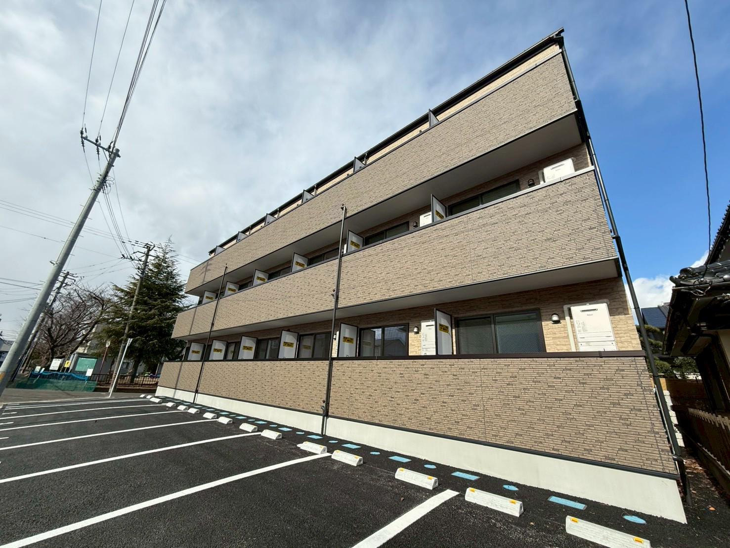 J RESIDENCE OTEMACHI