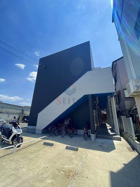 アクセル三津屋北