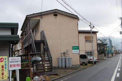米代アパートA棟