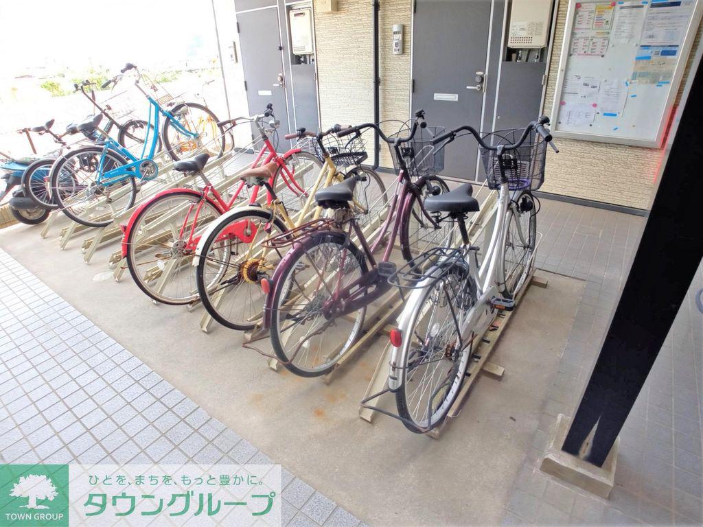 レオパレスREFINED
