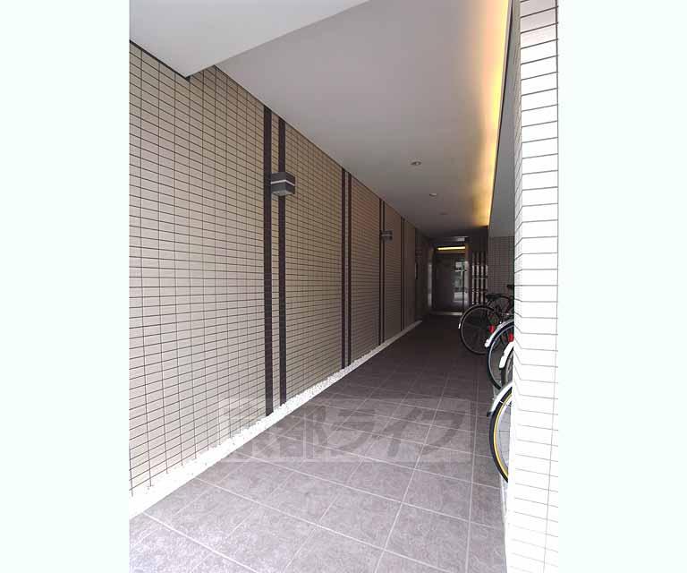阪急京都線 西院駅(阪急) 徒歩9分 4階建 築17年
