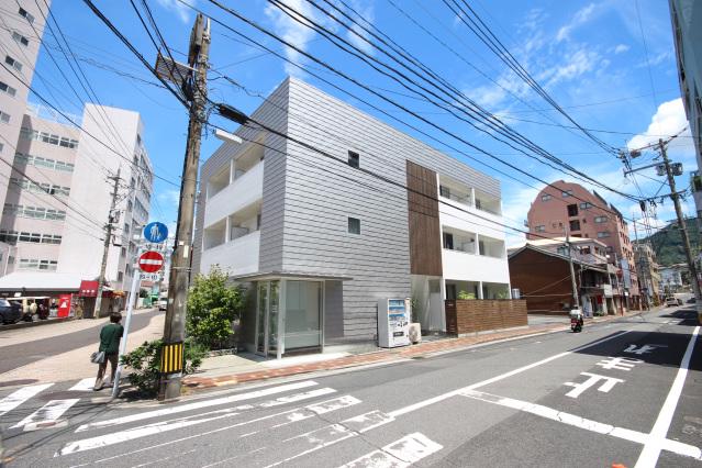 フルフラット