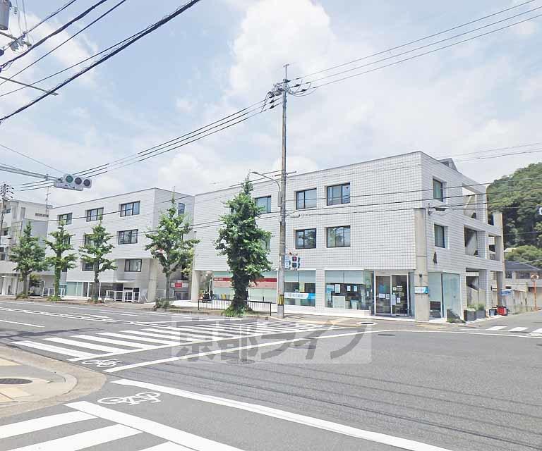 きんこん館