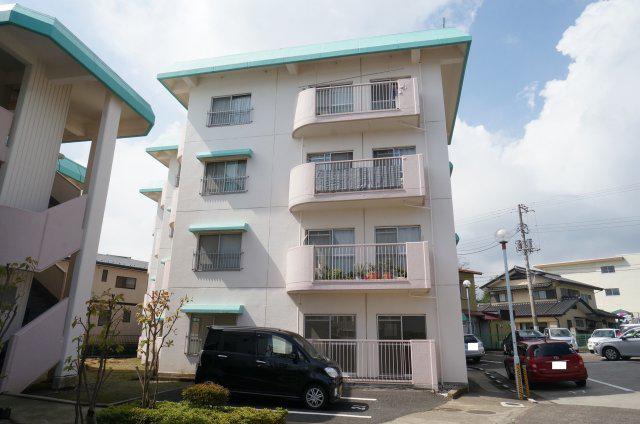 グリーンプラトーB棟