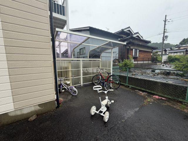コーポGENI