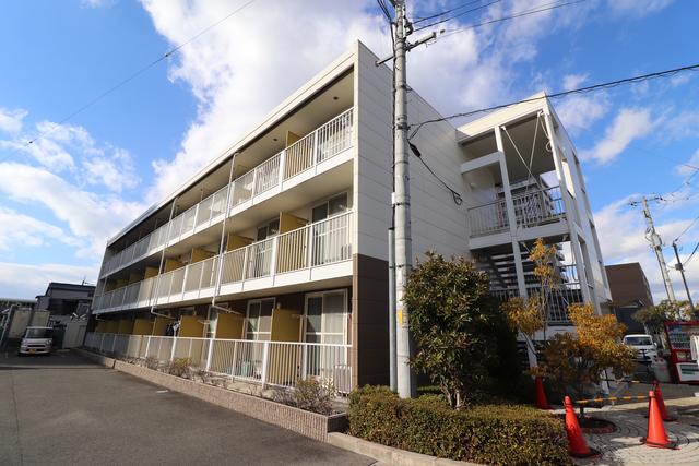 ＪＲ関西本線 久宝寺駅 徒歩3分 3階建 築23年