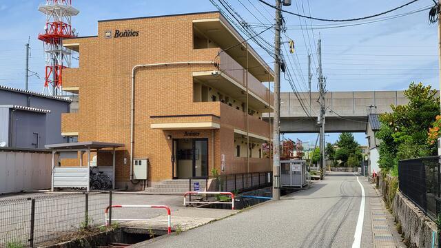 富山県富山市 3階建 築25年