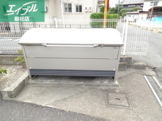 モア・フローレンスA棟