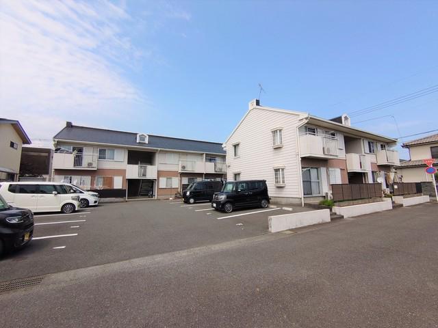 メゾン北今沢C
