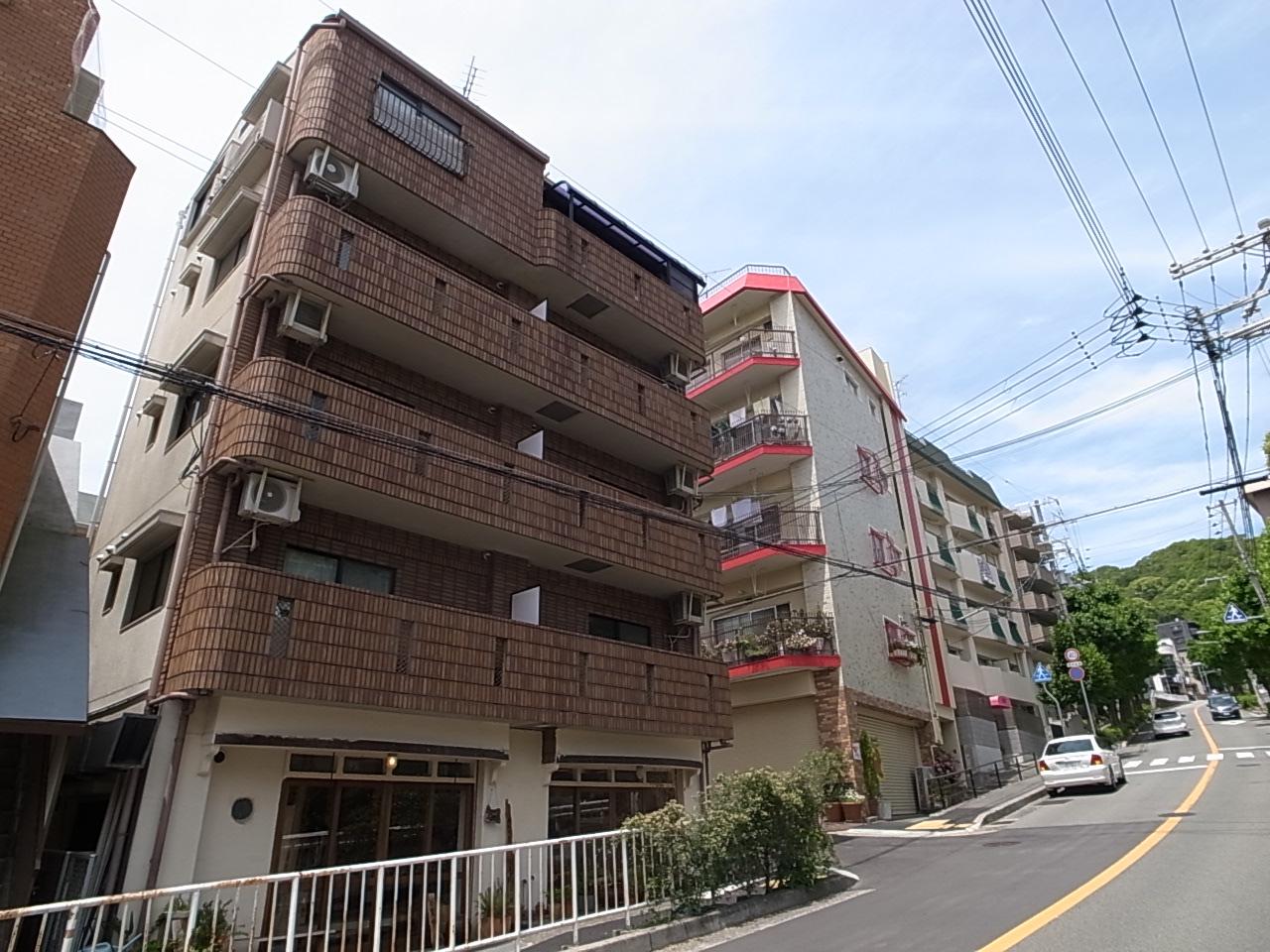 ビバリーヒルズ熊内