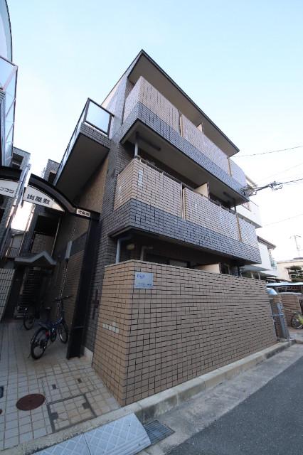 シャルマンフジ出屋敷弐番館