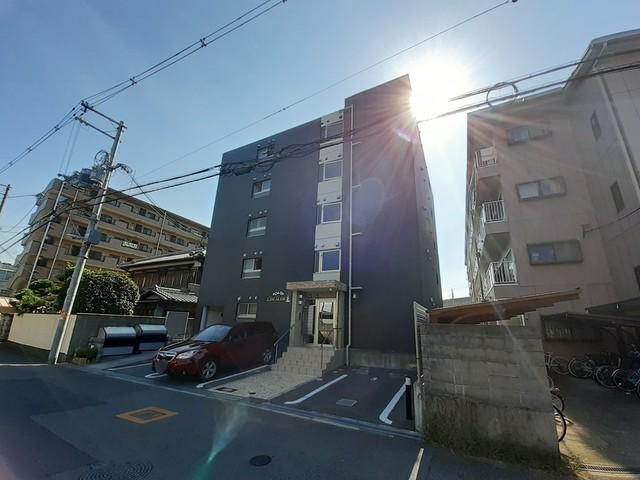セラヴィ