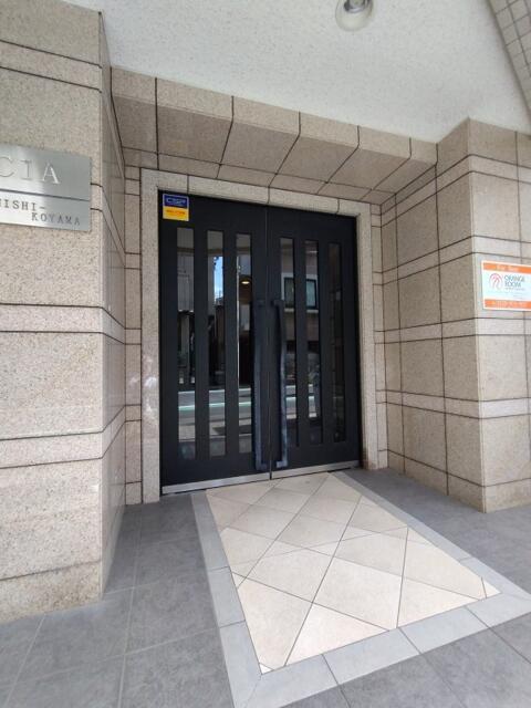 クレイシア西小山