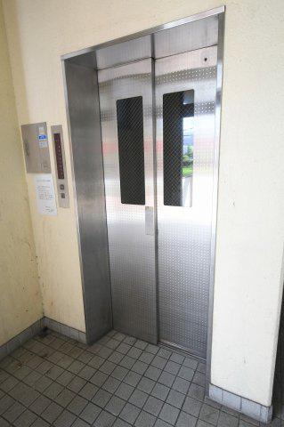 スペースワールド南ビル
