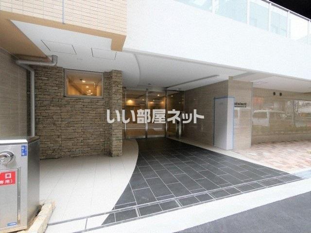 セレニテ桜川駅前プリエ