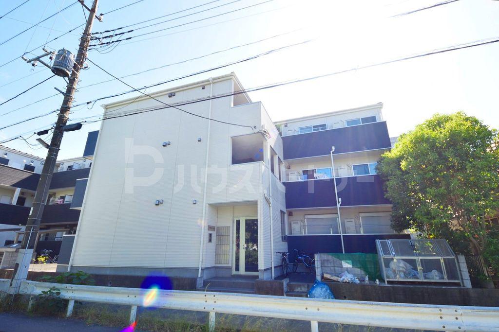 アストン八潮