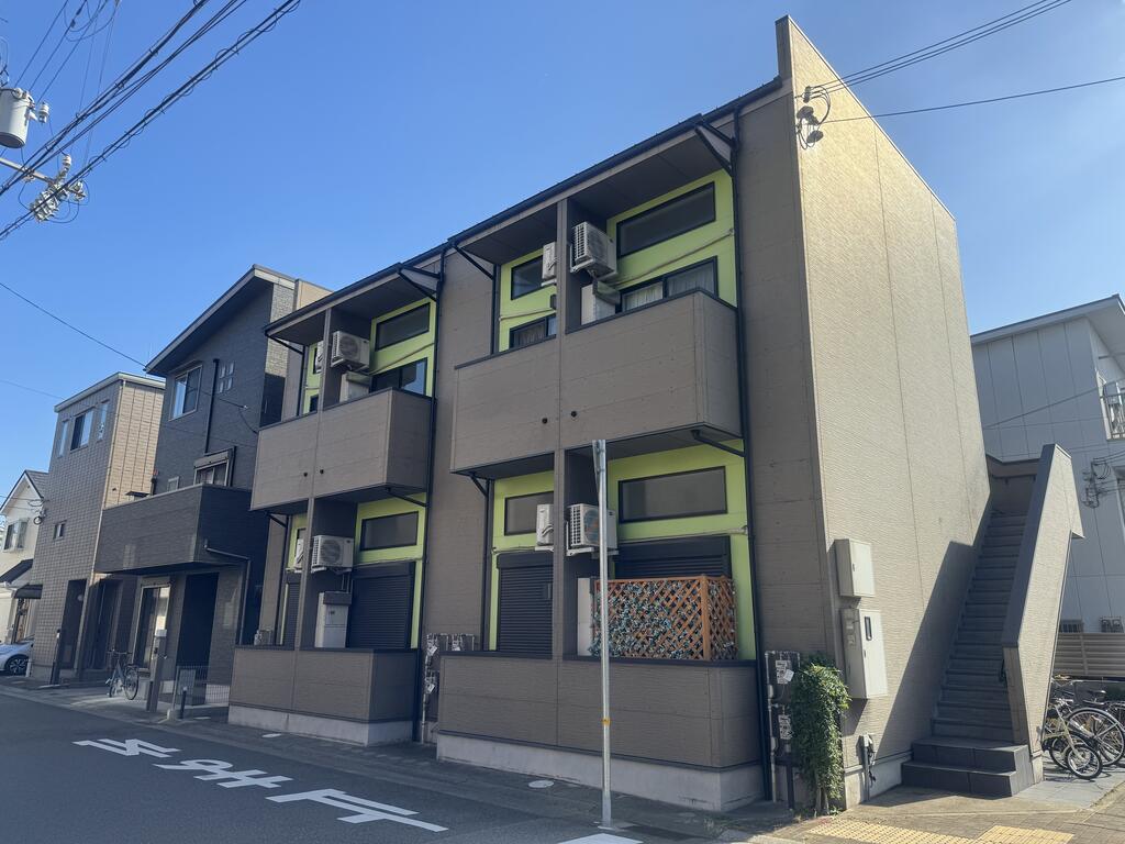 ラ・ヴィータ川西