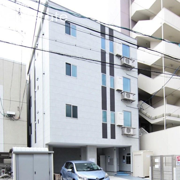 CERES岩塚駅前 B