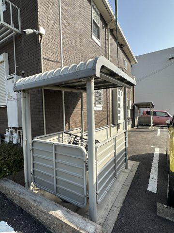 サルーテサーノ