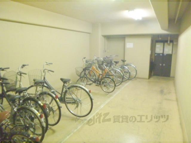 中井マンション新烏丸