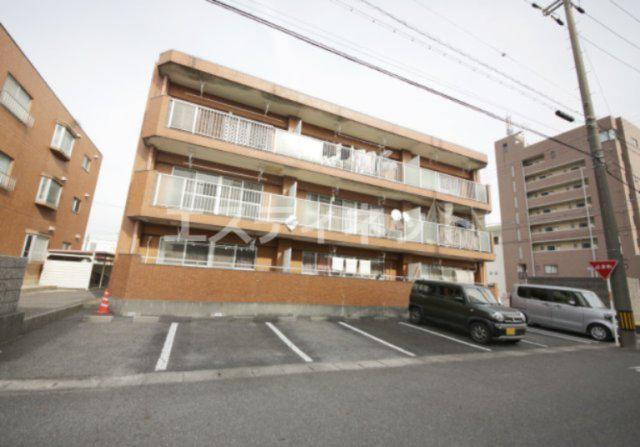 リブイン青山東棟