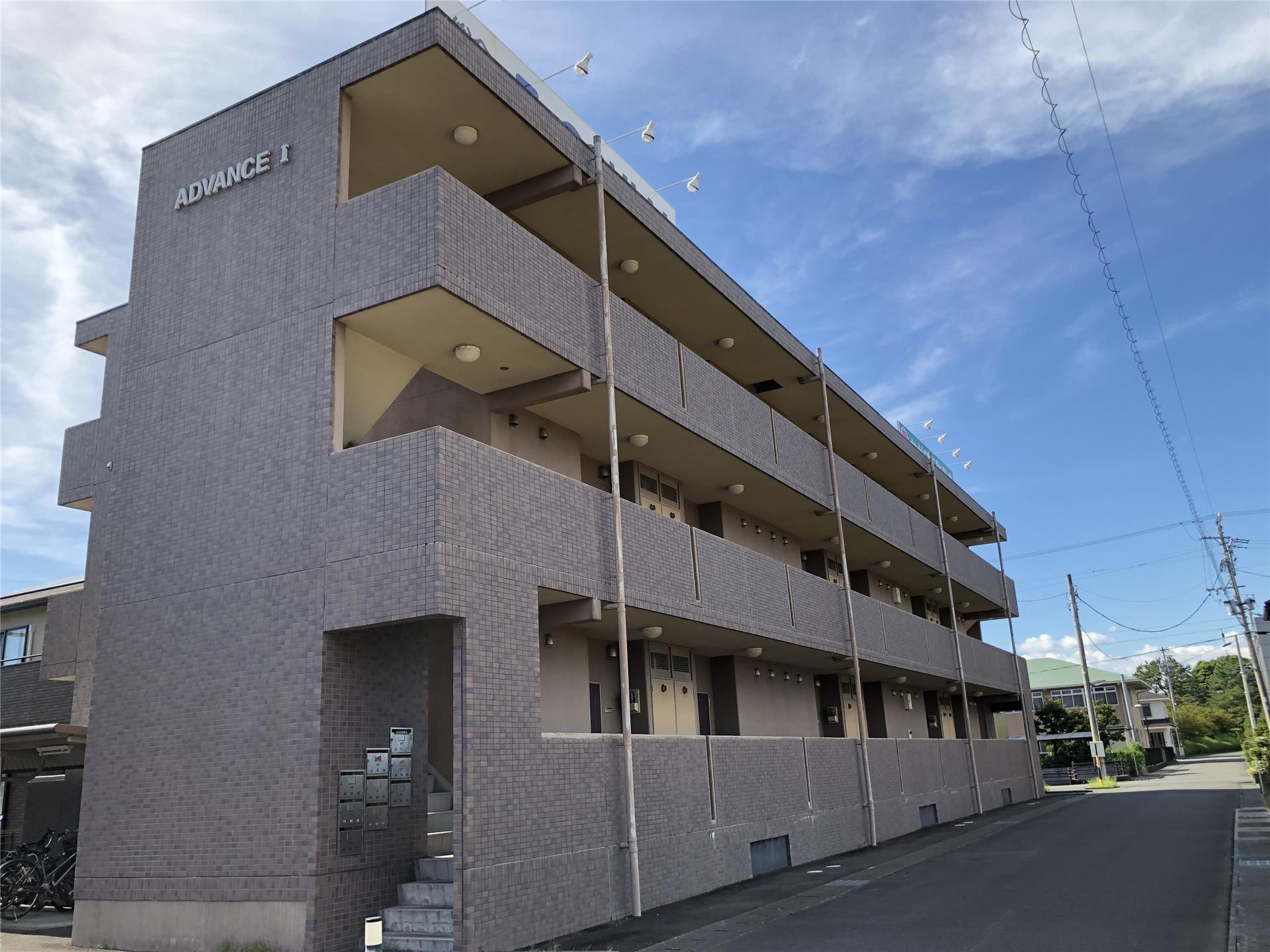 アドバンスI(1DK/2階)