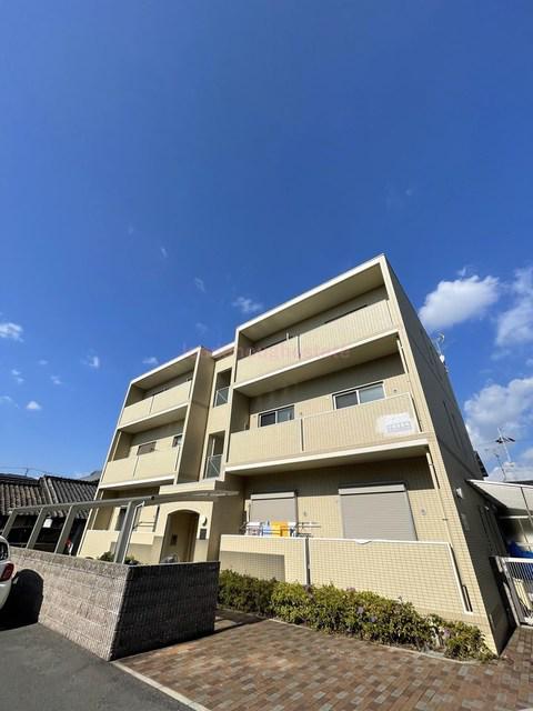 ルネス諸口
