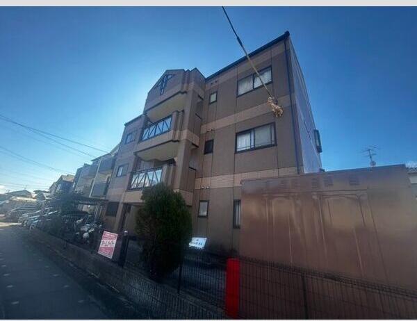ファースト館城並