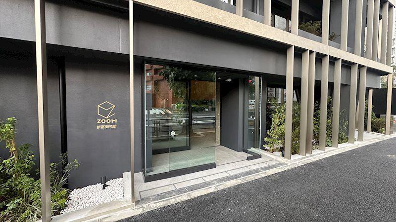 ZOOM新宿御苑前