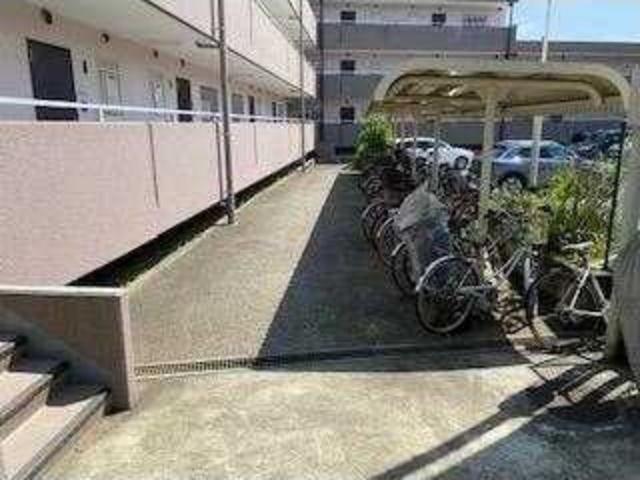 エミーレジデンス