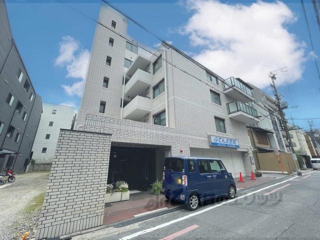 ロイヤル室町
