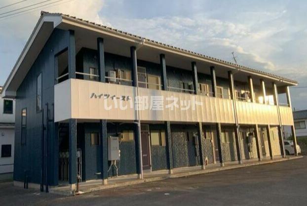 ハイツ・イースト