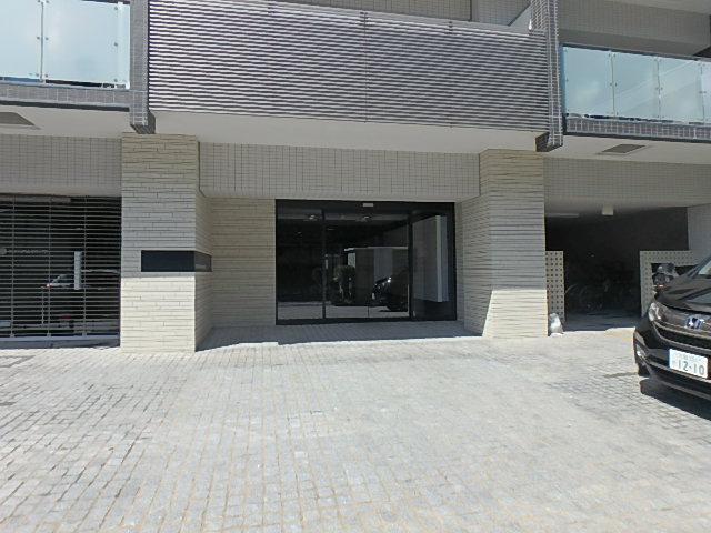 ロイヤルカーサ江坂東