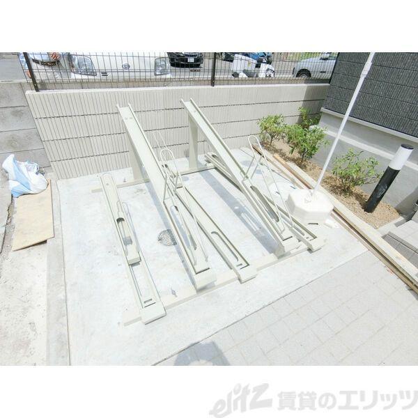 リブリ・茨木春日