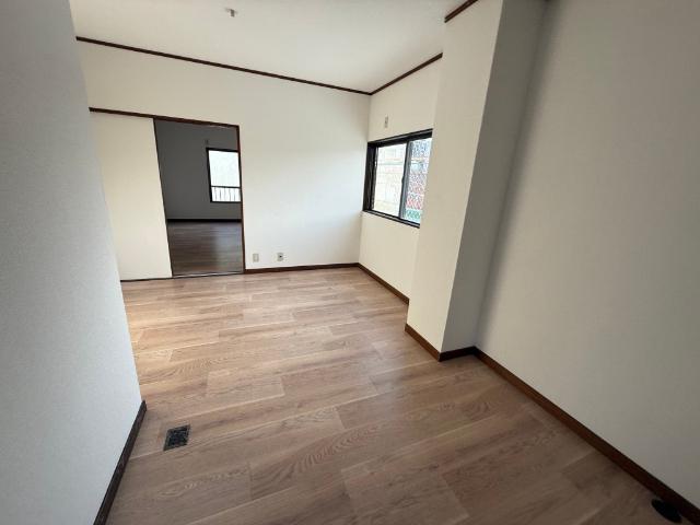 麻里布町ビル(3LDK/4階)の間取り写真