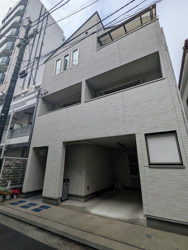 ルアナ佃野