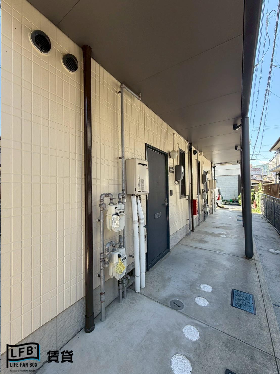 道場ハイツF