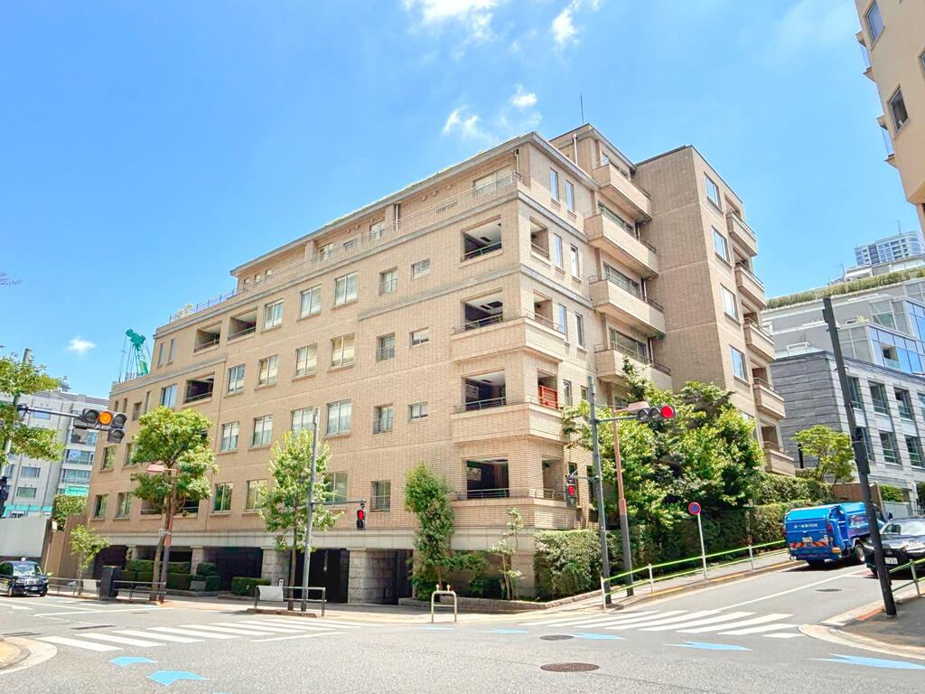 ハイレーゼ六本木三河台