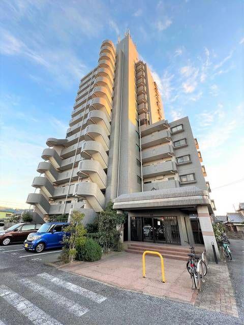 近鉄名古屋線 戸田駅(愛知) 徒歩8分  築32年
