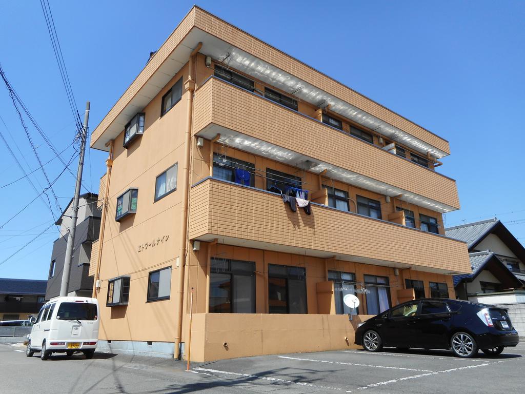 エトワールナイン
