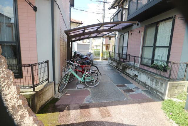 プチ・プラージュB棟