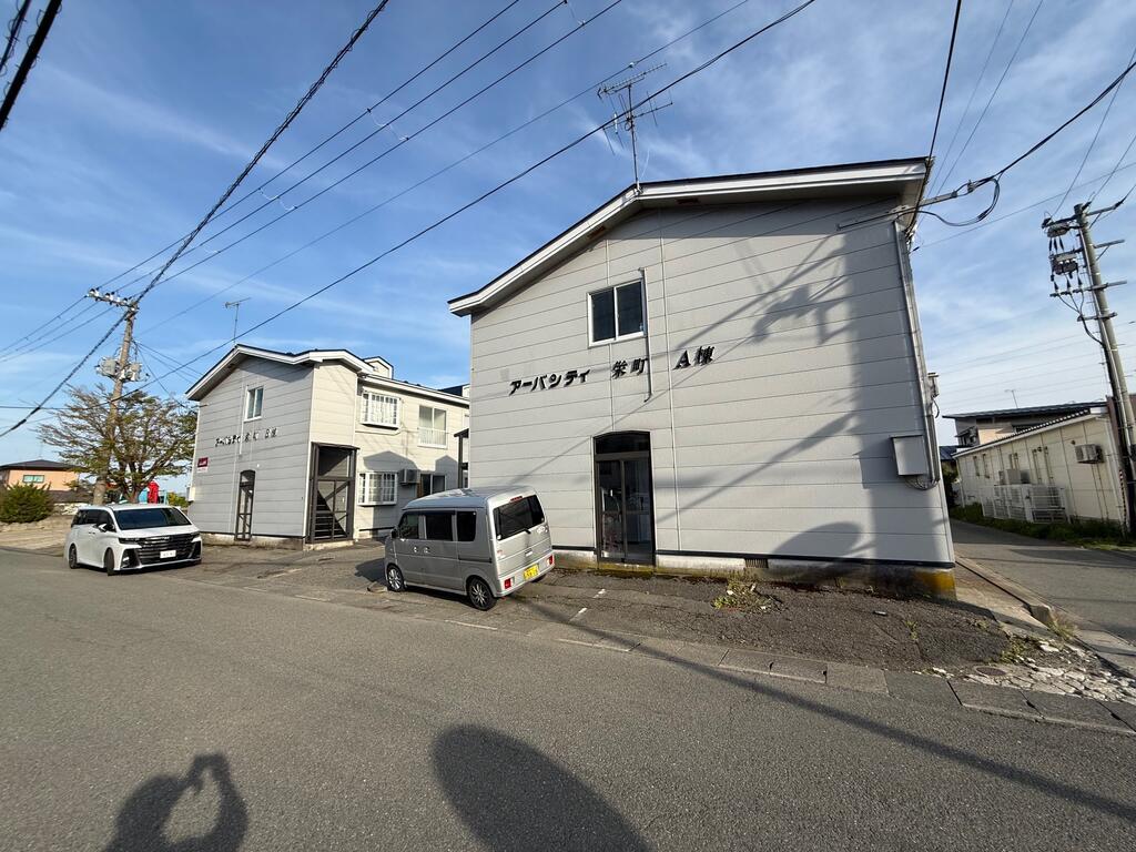 アーバンティ栄町A