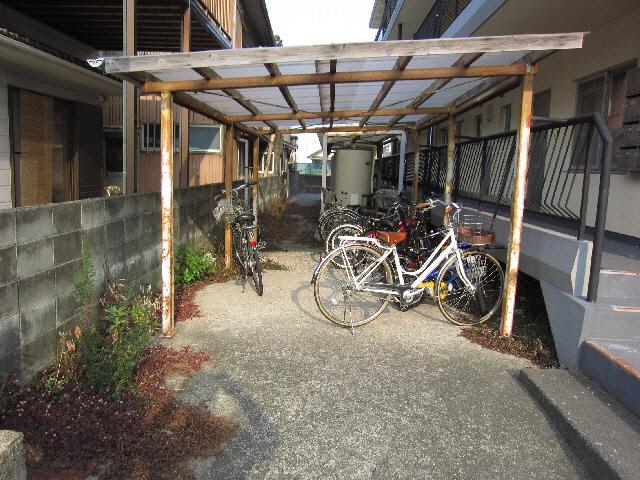阿波路マンション
