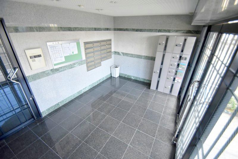 ファミーユタカハシ