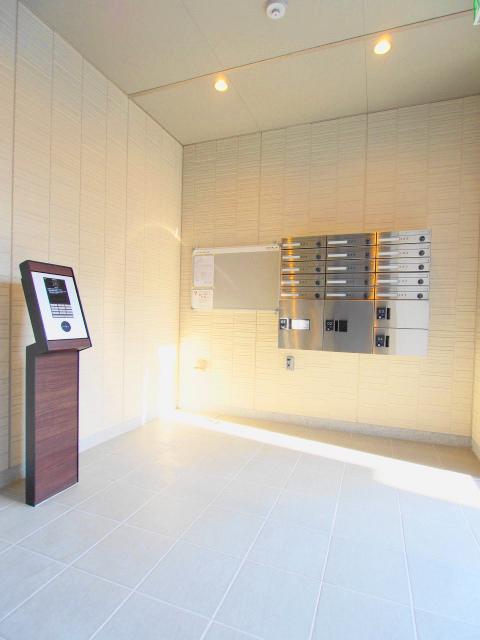 ＪＲ可部線 七軒茶屋駅 徒歩5分 3階建 築8年