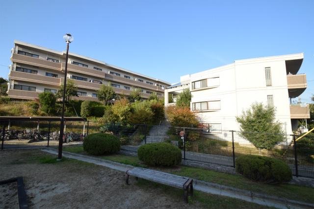 カルム千里山土井B棟
