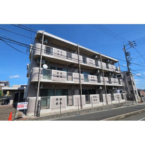 ドミール