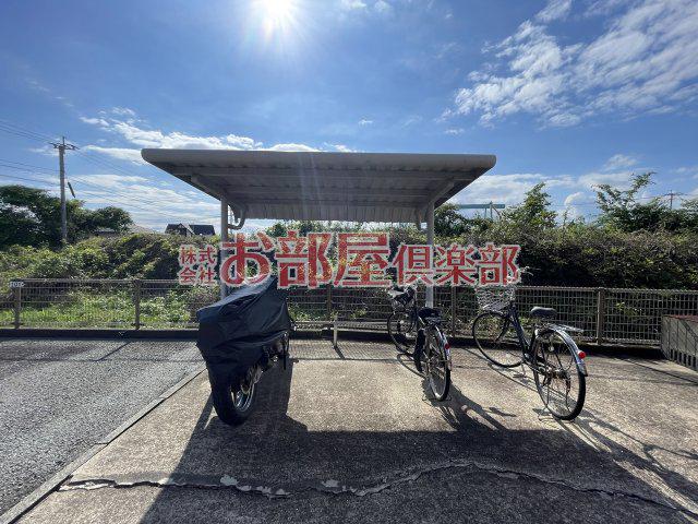 サンハイツ三潴