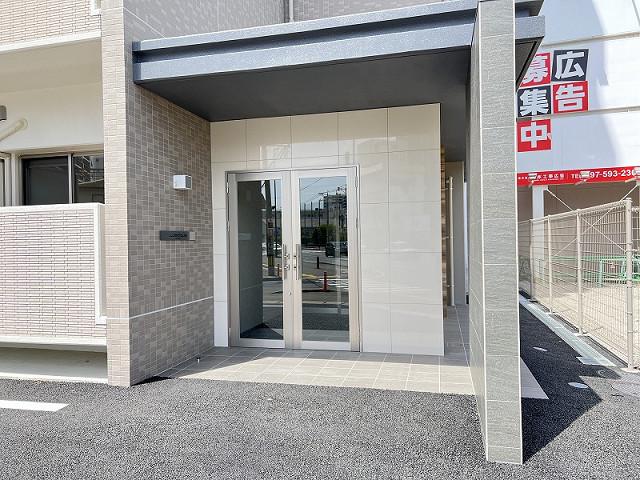 LUMINOUS田室町