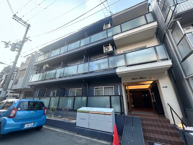 メゾン三原